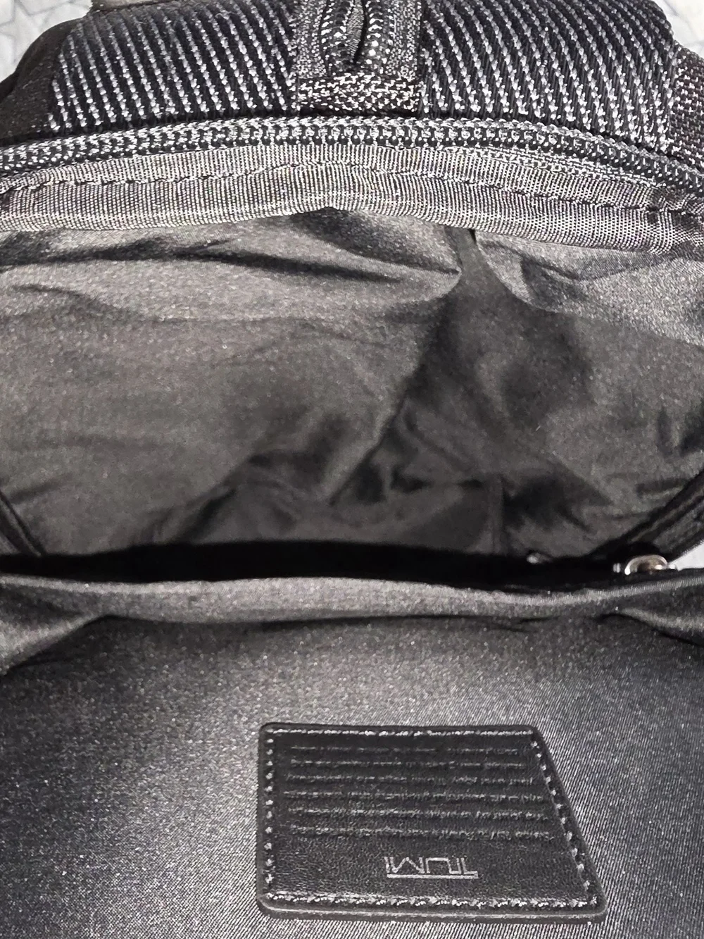 TUMI Fremont Higgins Sling Bag Camouflage/Brown